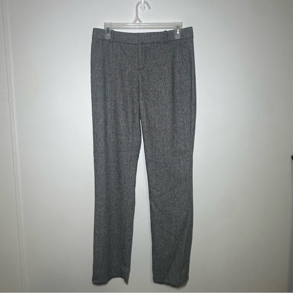 Banana Republic Pants - Banana Republic Women's Gray Straight Leg Pants